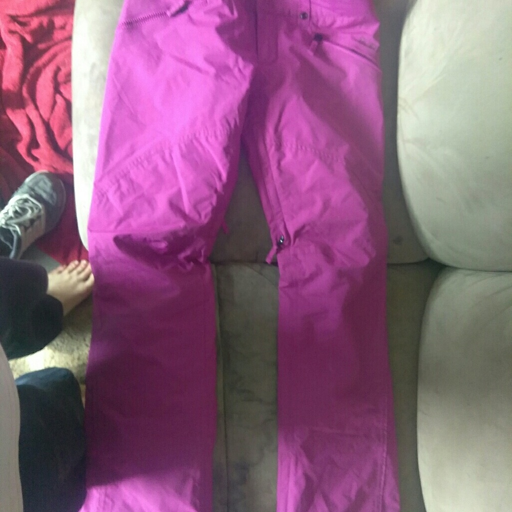 Skiing pants